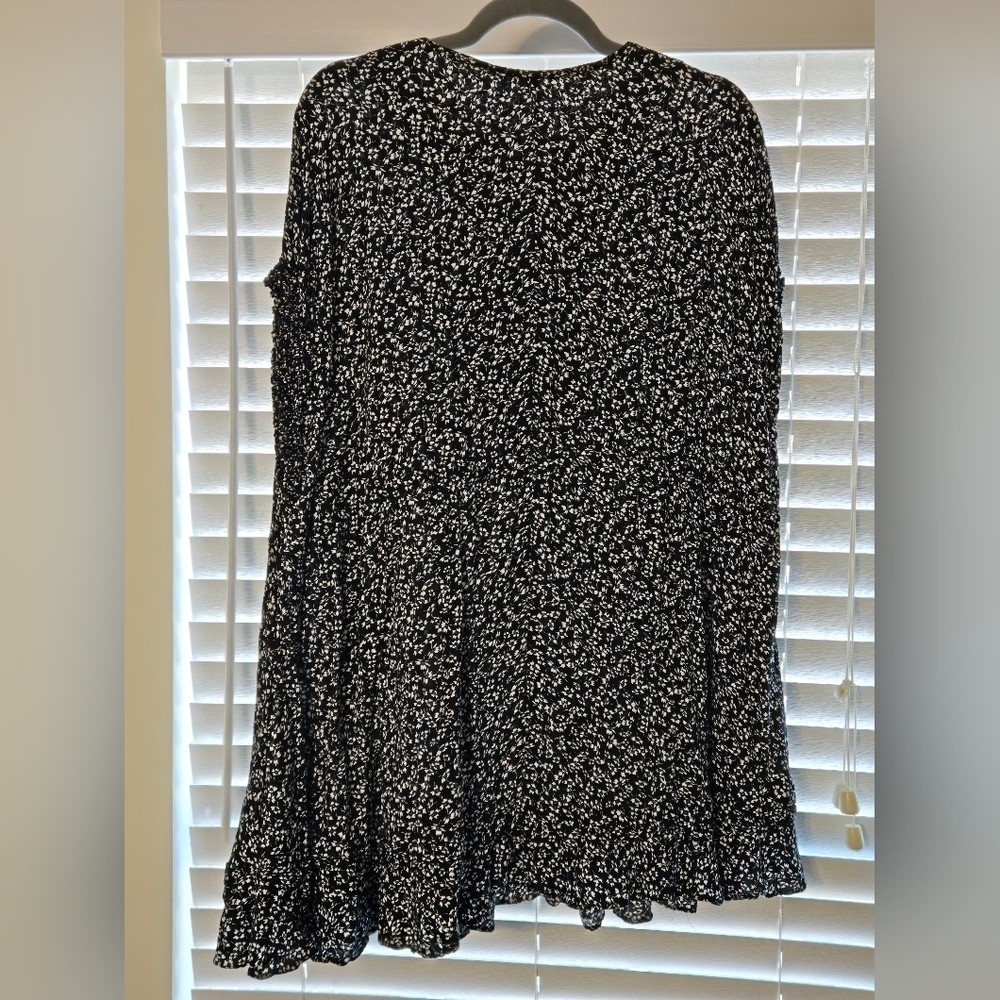 ✨FREE PEOPLE✨ One Fine Day Mini Dress in Black and White Floral Print Size XS - Picture 3 of 9